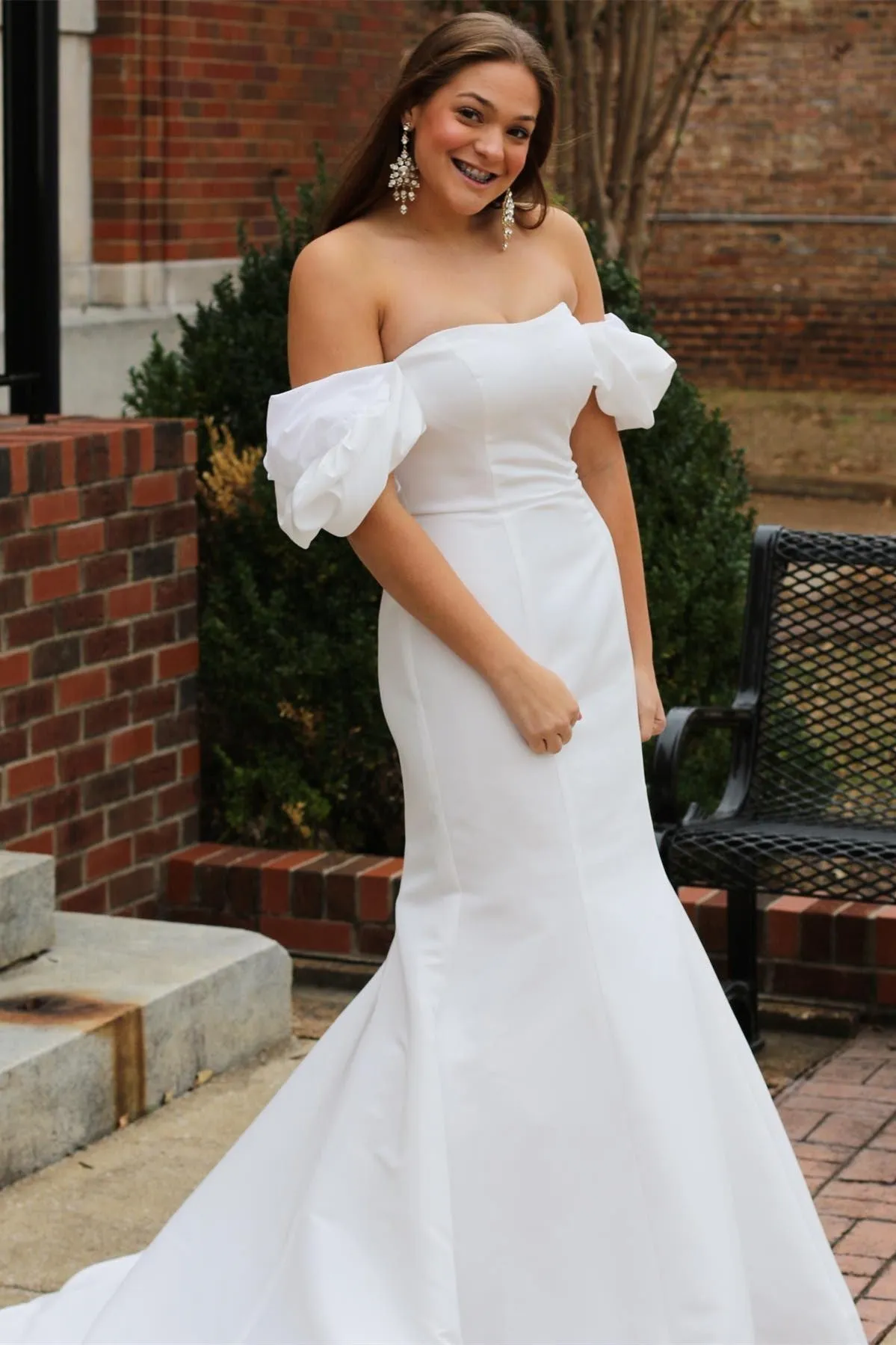 White Off-the-Shoulder Puff Sleeve Mermaid Long Wedding Dress