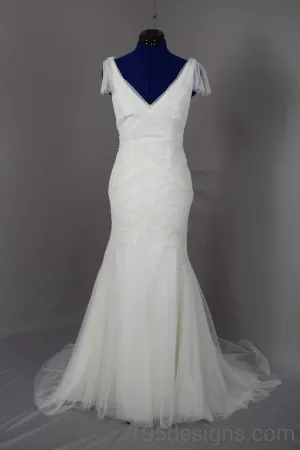 White Vera Wang Mermaid Wedding Dress