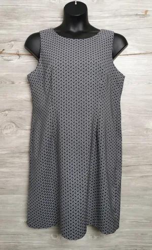 WOMENS PLUS SIZE 16 - MARIO SERANI, Fitted Sleeveless Dress EUC B56