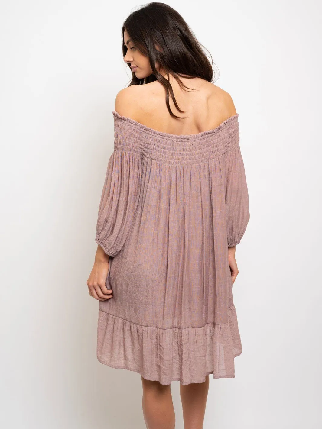 WOMEN'S RUFFLE SMOCKING DETAIL OFF SHOULDER DRESS