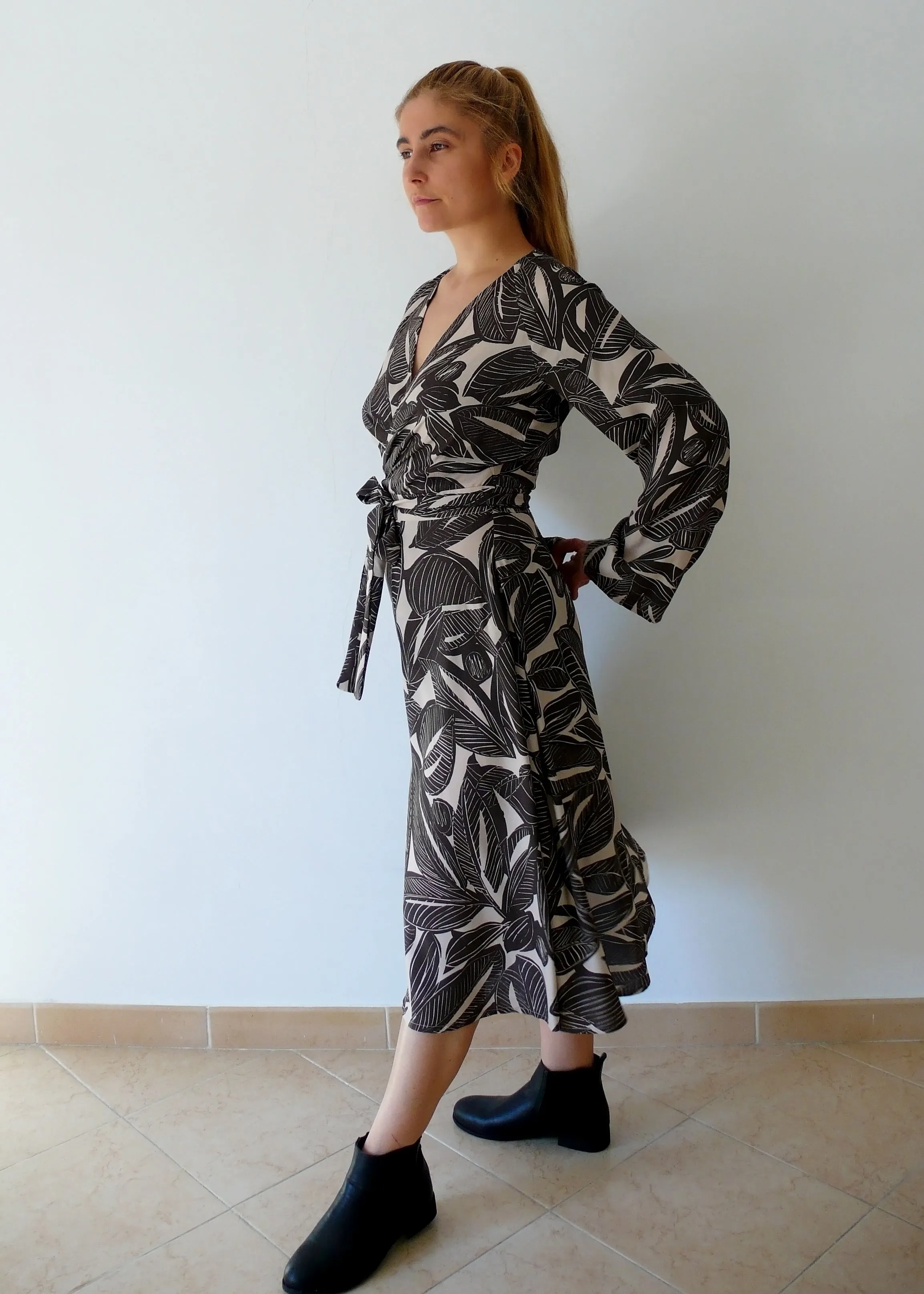 Wrap Blouse and Dress Sewing Pattern N.78