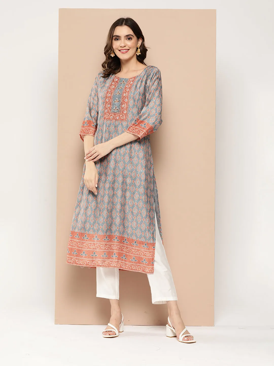 ZOLA Round Neck Muslin All over Geometric Bandhani Print Calf Length Blue Straight Kurta For Women